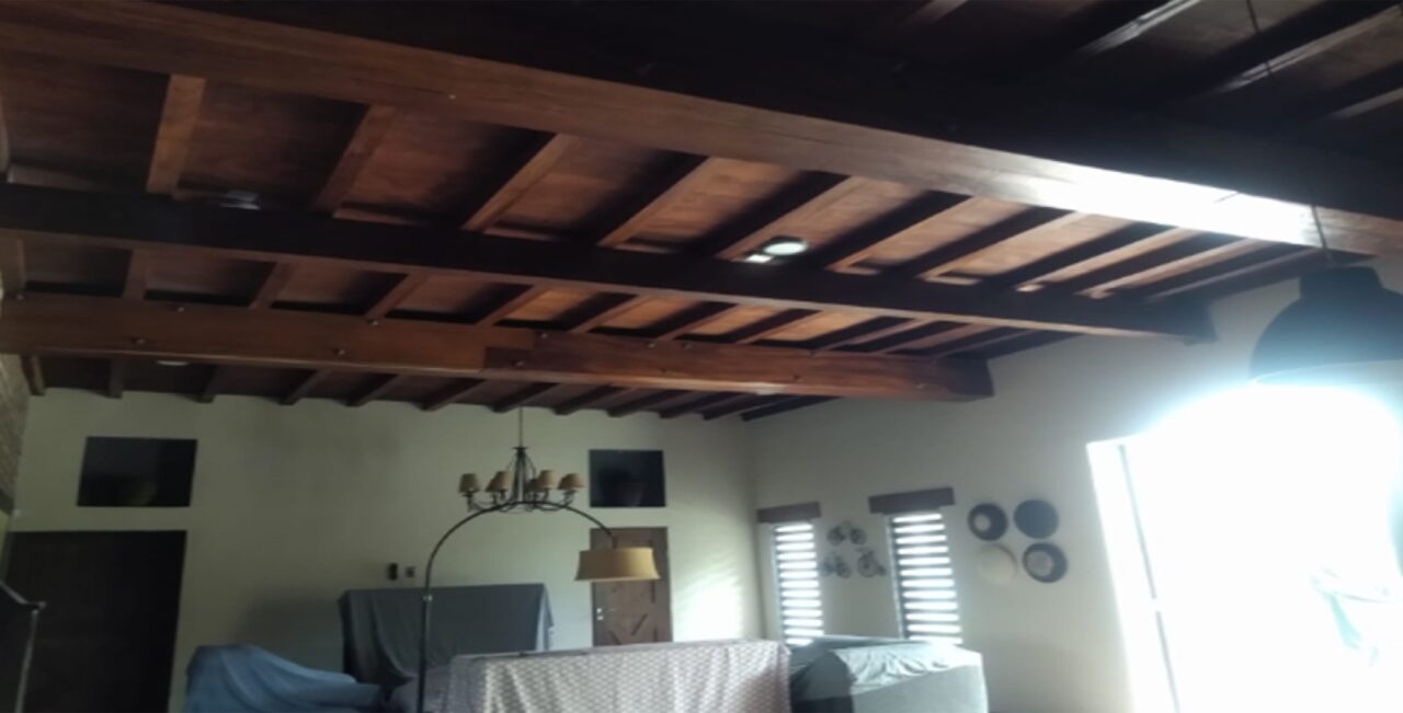 Plafón de viguería en madera